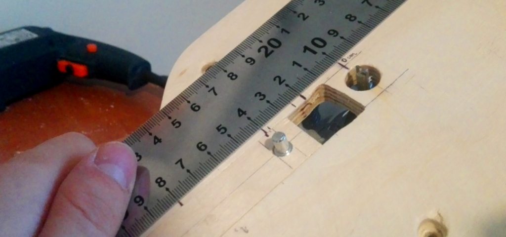 Measuring and setting circle radius using a ruler